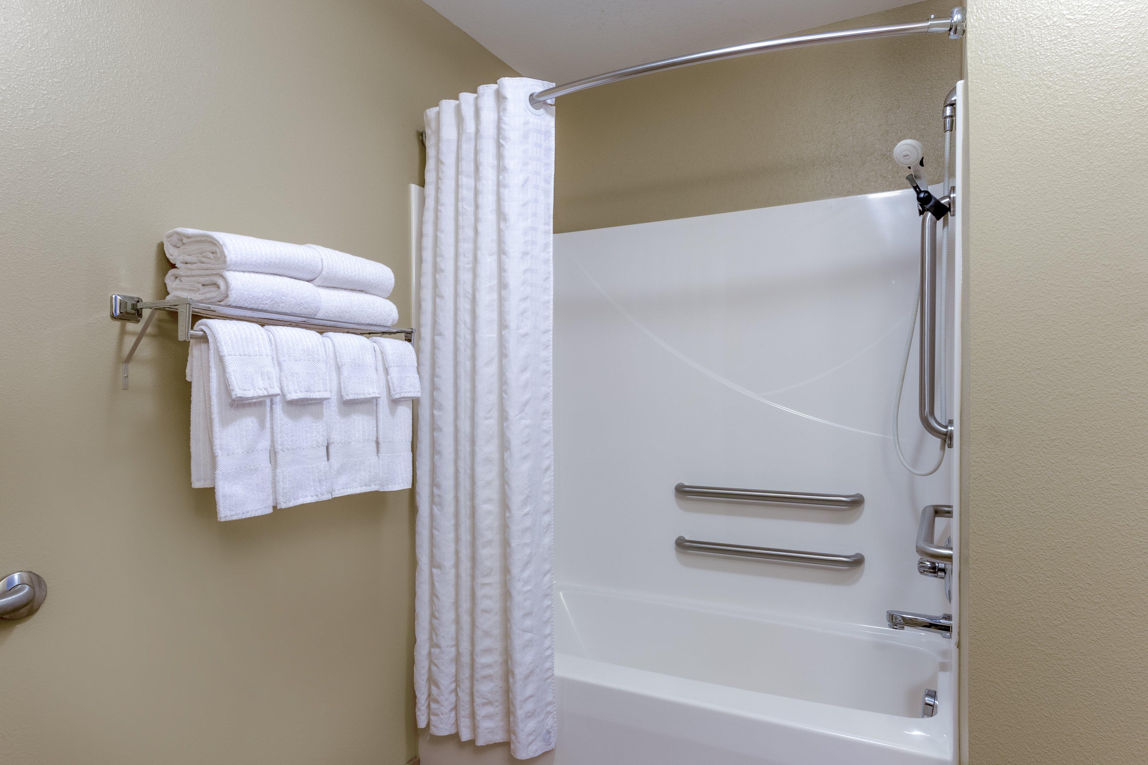 Candlewood Suites Minot By Ihg Экстерьер фото