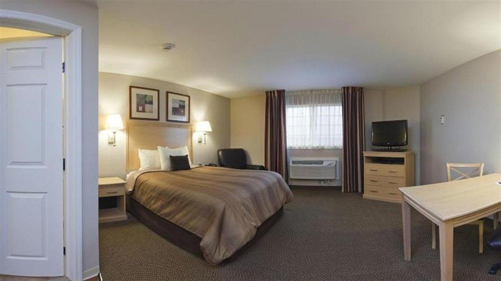 Candlewood Suites Minot By Ihg Экстерьер фото